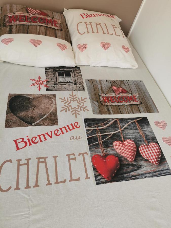 Comme A La Maison La Jonchere Exterior photo